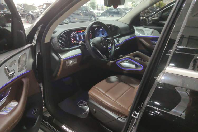 Used Mercedes-Benz GLE 2024 GLE 450 4MATIC AMG Line
