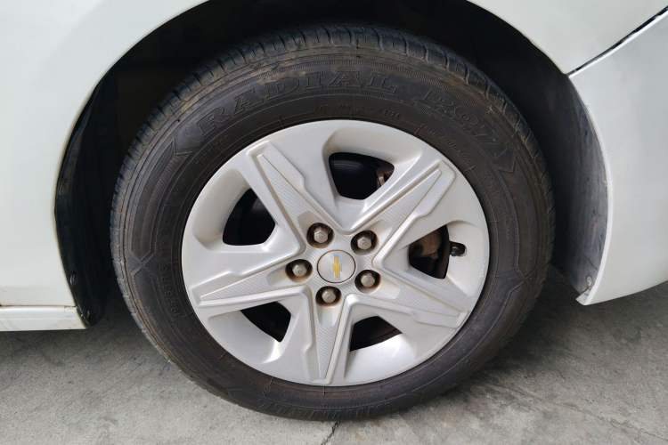 Used Chevrolet Cavalier 2018 320 Automatic Enjoyment Sunroof Edition