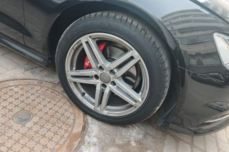 Used Audi A6L 2018 30th Anniversary Edition 30 FSI Style Model
