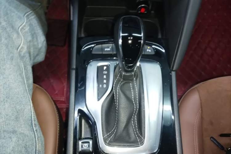 Used Buick Regal 2019 20T Elite Version China VI Standard