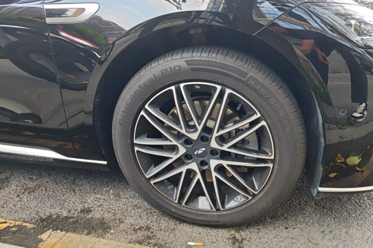 Used Chery Fulwin A9L 2025 Model, 260 Ultra-Long Range Prestige Edition Right Front Wheel Hub