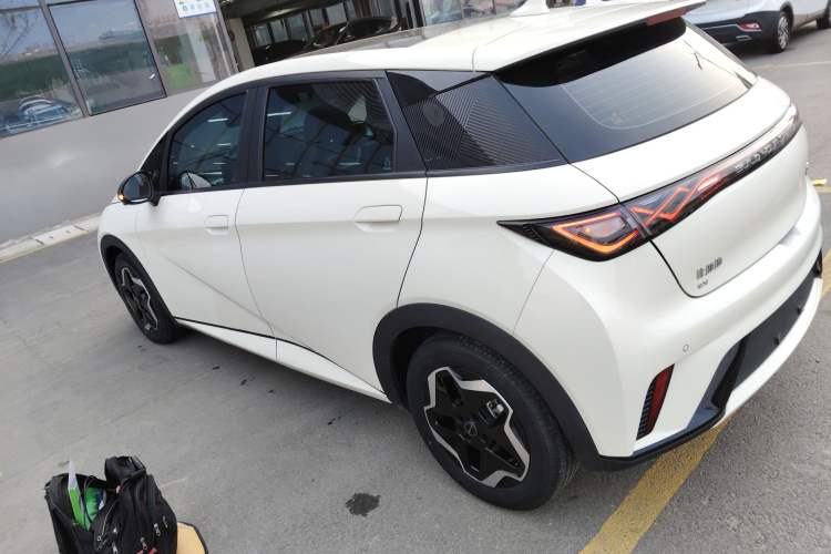 Used BYD Dolphin 2021 405 km Fashion Edition
