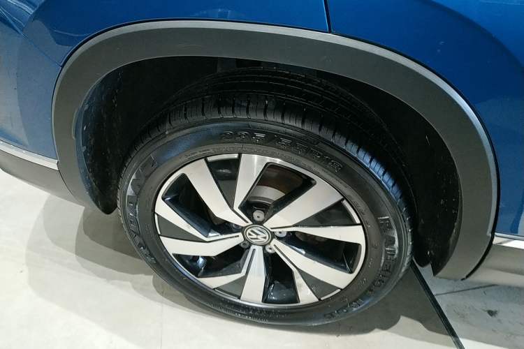 Used Volkswagen Tayron 2021 330TSI Two-Wheel Drive 30th Anniversary Edition