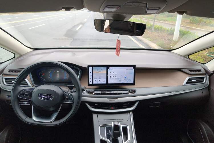 Used Geely Auto Jiajie 2025 1.5TD DCT Dragon Edition