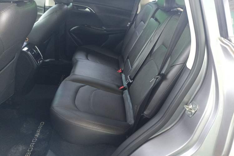 Used BORGWARD BX7 2016 28T Four-wheel Drive Luxury Edition 5 Seats