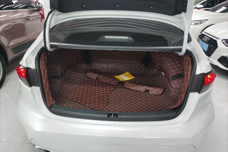 Used Toyota Levin 2023 Revised Version 2.0L Premium Edition