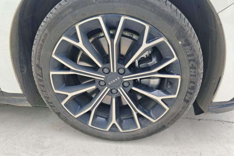 Used Zeekr 007 2024 Rear-Drive Version 75 kWh
