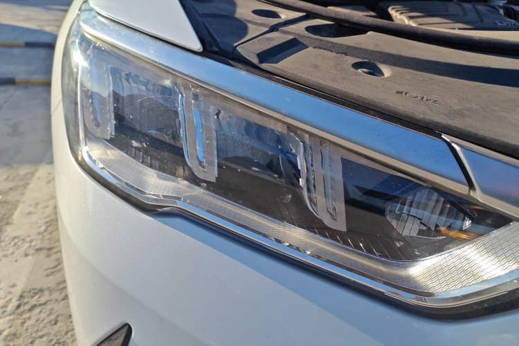 Used BYD Song Pro New Energy 2022 DM-i 110km Flagship Pro Model Right Front Headlight