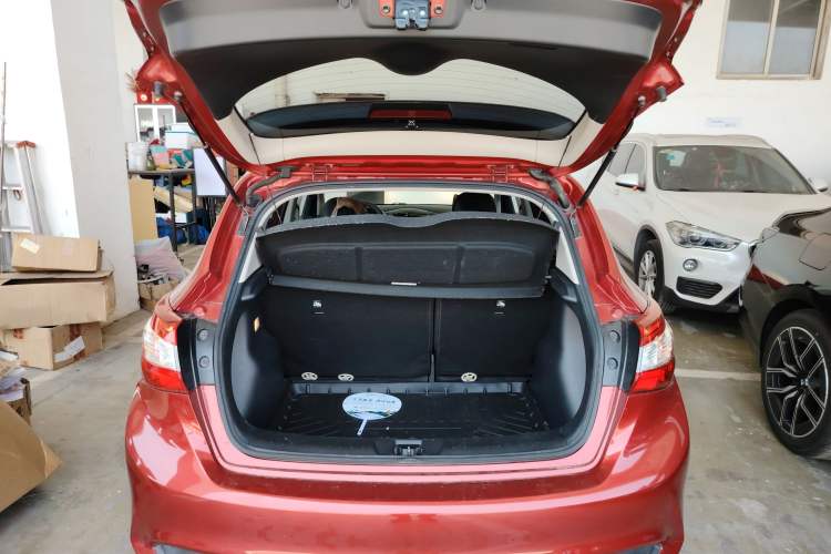 Used Nissan Tiida 2016 1.6L CVT Smart Drive Edition