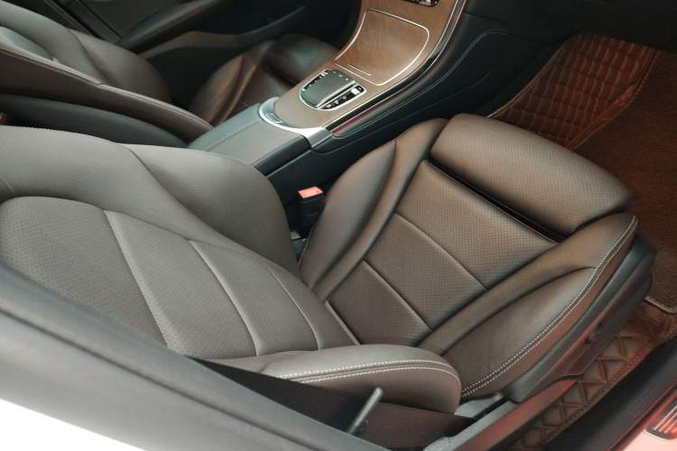 Used Mercedes-Benz GLC 2020 GLC 260 L 4MATIC Luxury Model