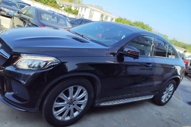 Used Mercedes-Benz GLE Coupe 2017 GLE 320 4MATIC Coupe SUV
