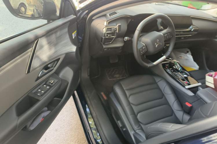 Used Citroen C5 X 2024 1.6T Enjoy the Extraordinary