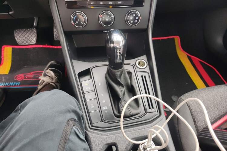 Used Volkswagen Lavida 2019 1.5L Automatic Fashion Edition China VI