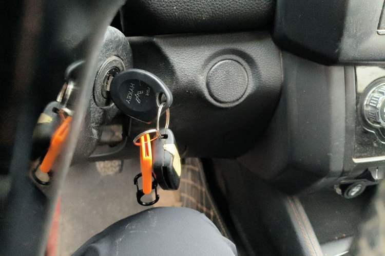 Used Foton Conqueror 3 2020 2.0T Conqueror 3 Four-Wheel Drive Enjoyment Version High Cargo Bed Long Wheelbase 4F20
