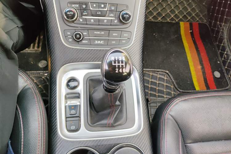 Used JAC Group Refine S7 2017 1.5T Manual Luxury Smart Model
