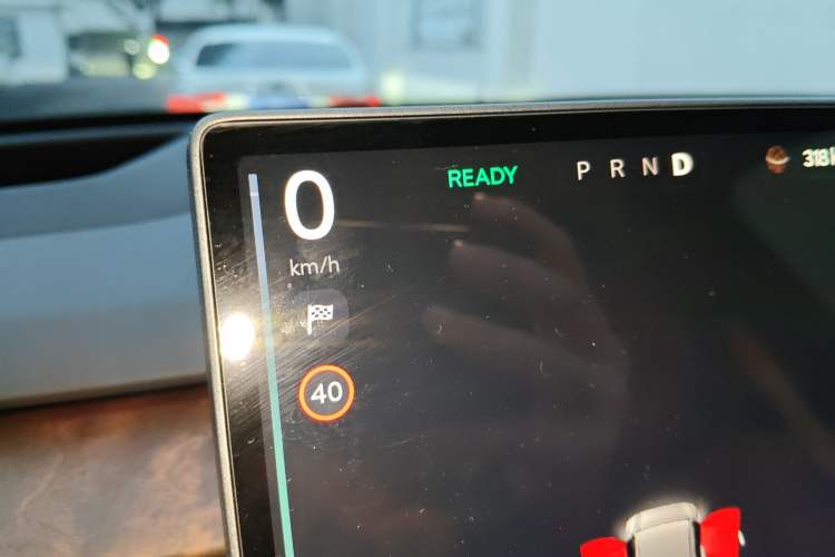 Used ONVO Luxeed L90 2025 Model—Max Six-Seater Version
