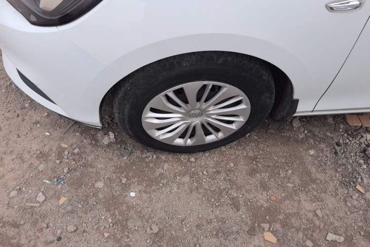 Used Buick Excelle 2020 15N CVT Elite Edition Left Front Wheel Hub