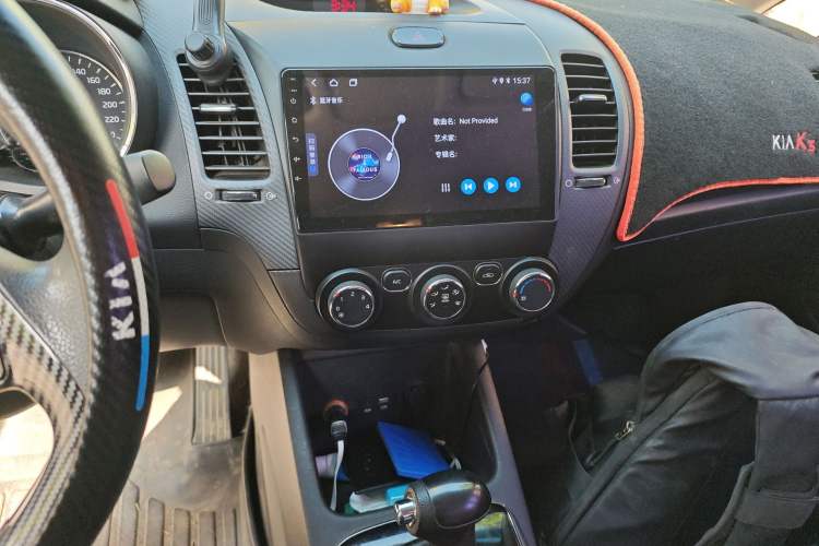 Used Kia K3 2016 1.6L Automatic GL Audio And AC Panel