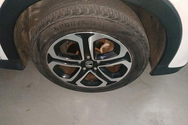 Used Honda XR-V 2015 1.8L VTi CVT Luxury Edition Right Front Wheel Hub