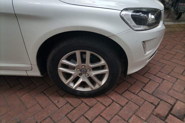 Used Volvo XC60 2016 T5 Smart Upgrade Model
