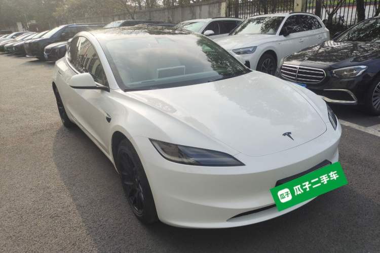 Used Tesla Model 3 2023 Rear-Wheel-Drive Version
