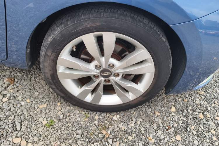 Used Chery Arrizo 5 2016 1.5L Manual Lingchao Edition Right Front Wheel Hub