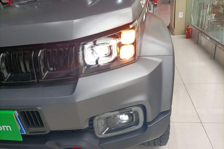 Used BAIC Off-Road BJ40 2023 2.0T Automatic Four-Wheel Drive Ring of the Tower Champion Edition