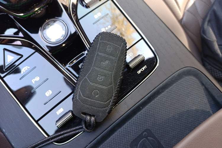 Used BYD Han 2020 EV Four-Wheel Drive High-Performance Flagship Model
