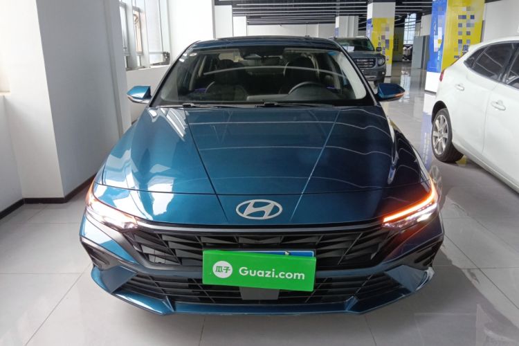 Used Hyundai Elantra 2023 1.5L CVT LUX Prestige Edition