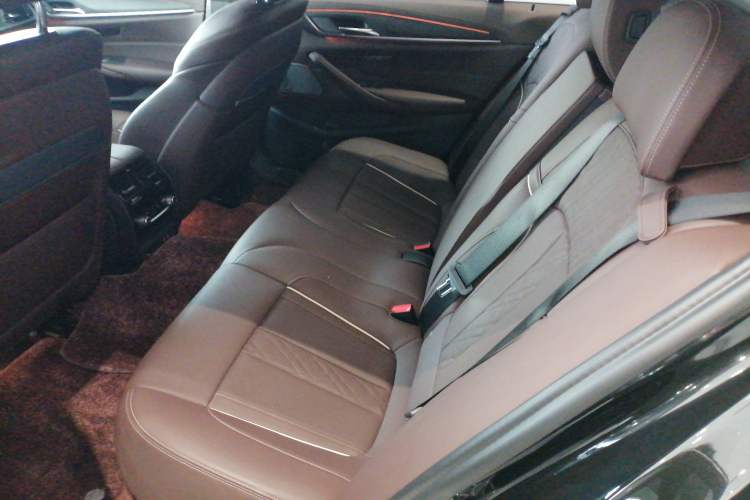 Used BMW 5 Series 2022 Second Facelift 530Li Luxury Version M Sport Package
