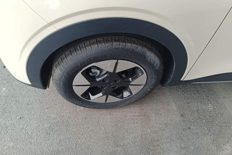 Used Geely Galaxy Geome 2025 310km Dream Edition
