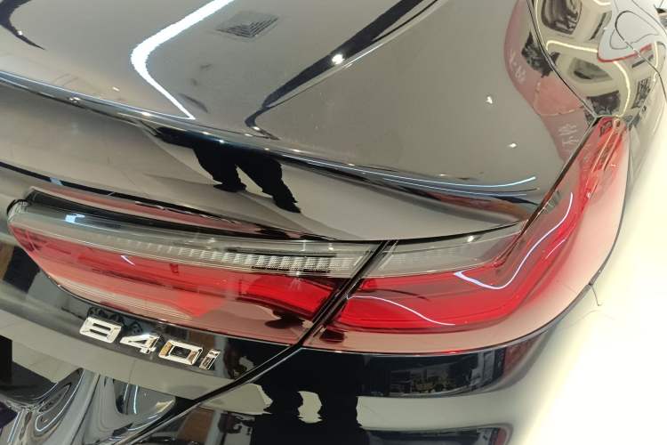 Used BMW 8 Series 2022 840i Four-Door Coupe M Sport Package