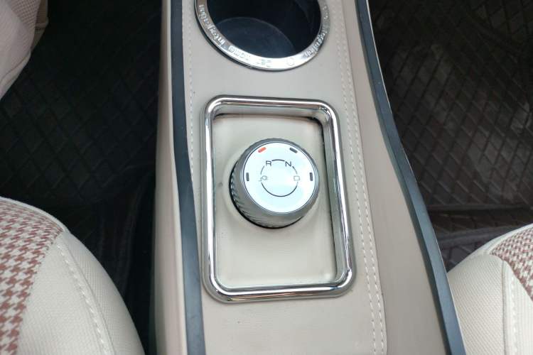 Used Wuling Hongguang MINIEV 2024 3rd Generation 215km Advanced Version
