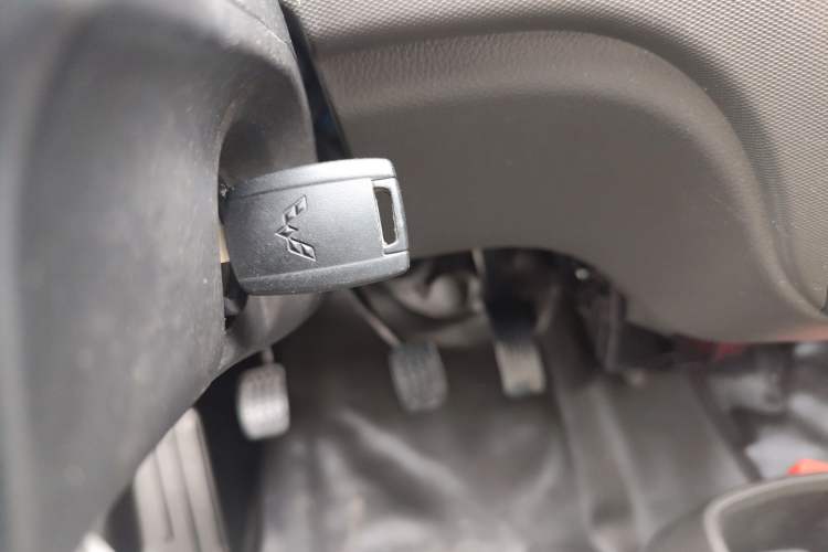 Used Wuling Rongguang S 2021 1.2L Base Model 7-Seater LSI