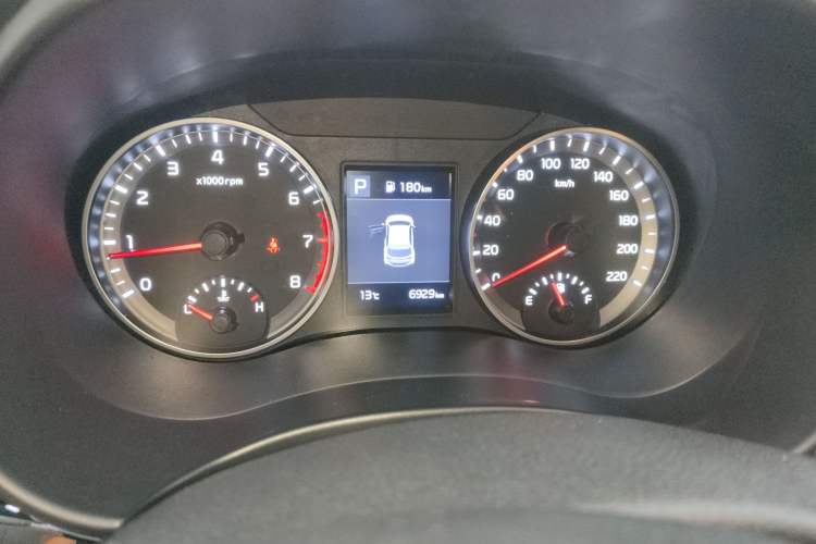 Used Kia kx1 Stonic 2021 1.4L CVT Fun Edition Instrument Cluster