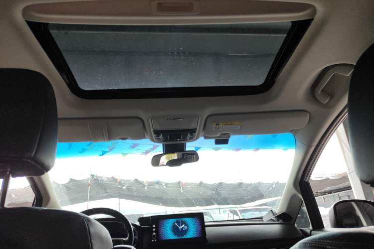 Used Honda Elysion 2022 2.0L eHEV Luxury Edition
