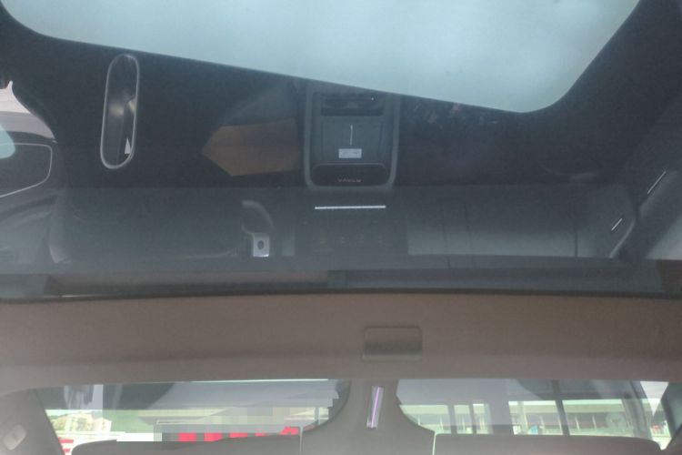 Used Avatr 12 2025 Max Extended-Range Edition
