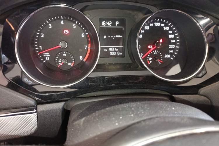 Used Volkswagen Sagitar 2017 230TSI Automatic Comfort Version