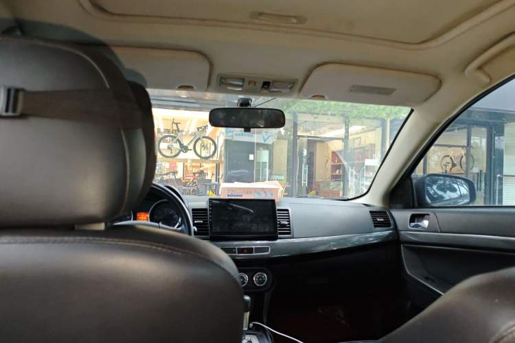 Used Mitsubishi Lancer EX 2013 Fashion Edition 1.8L CVT Comfort Version Headliner