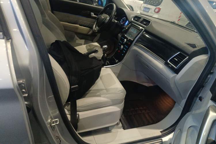 Used Haval H2 2014 1.5T Manual Two-Wheel Drive Elite Edition