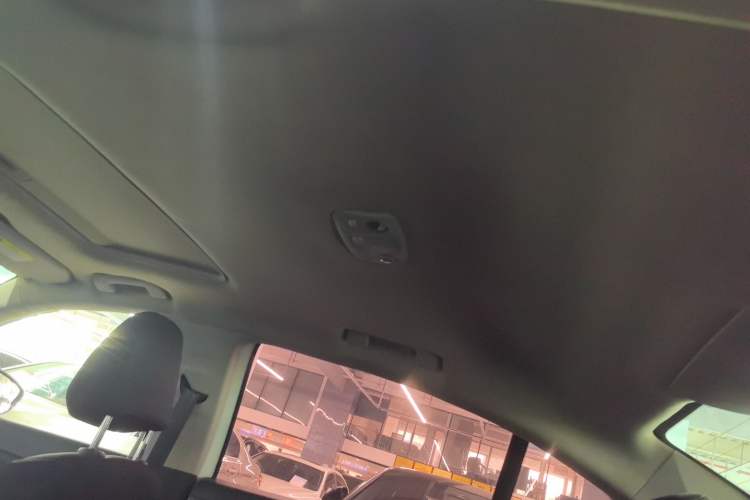 Used Peugeot 408 2014 1.8L Automatic Luxury Edition Headliner