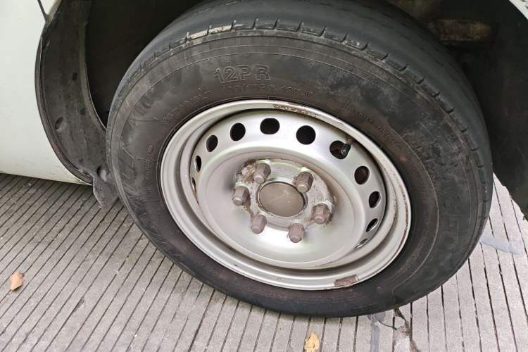 Used SAIC MAXUS Dana V1 2024 V1 Long Wheelbase High Roof (51 kWh)