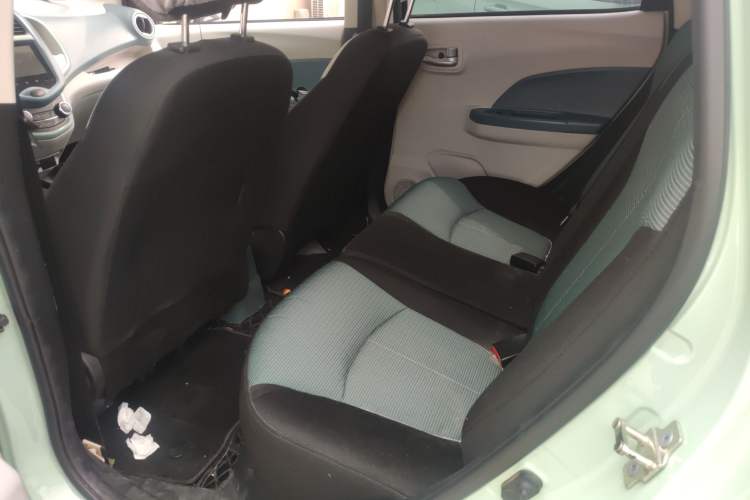 Used CHANGAN OSHAN Benni E-Star 2021 National Edition Colorful Version Lithium Iron Phosphate (31.95 kWh) Left Rear Seat