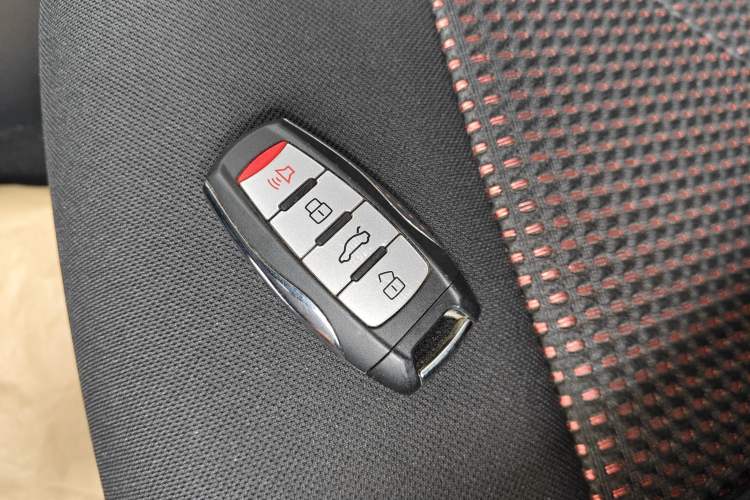 Used Haval M6 2019 1.5T Manual Two-Wheel Drive Urban Version China VI Standard
