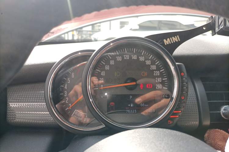 Used MINI MINI 2014 1.5T COOPER Fun