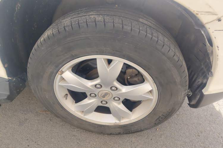 Used BYD S6 2012 2.0L Manual Luxury Version