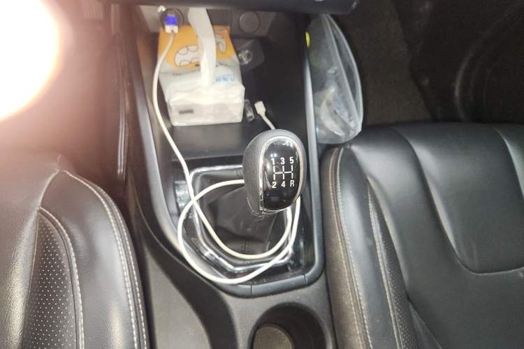 Used Dongfeng Fengon 580 2016 1.8L Manual Comfort Model
