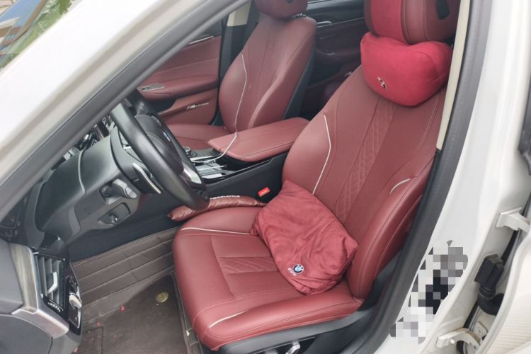 Used BMW 5 Series 2022 Updated 530Li Leading Edition Luxury Package Left Front Seat