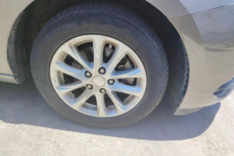 Used Buick GL6 2018 18T 6-Seater Luxury Model

