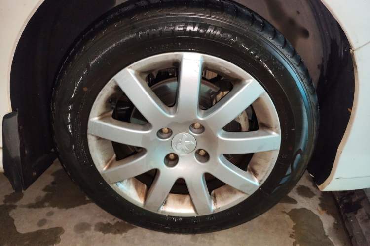 Used Peugeot 308 2014 Enjoy Edition Classic 1.6L Automatic Premium Model